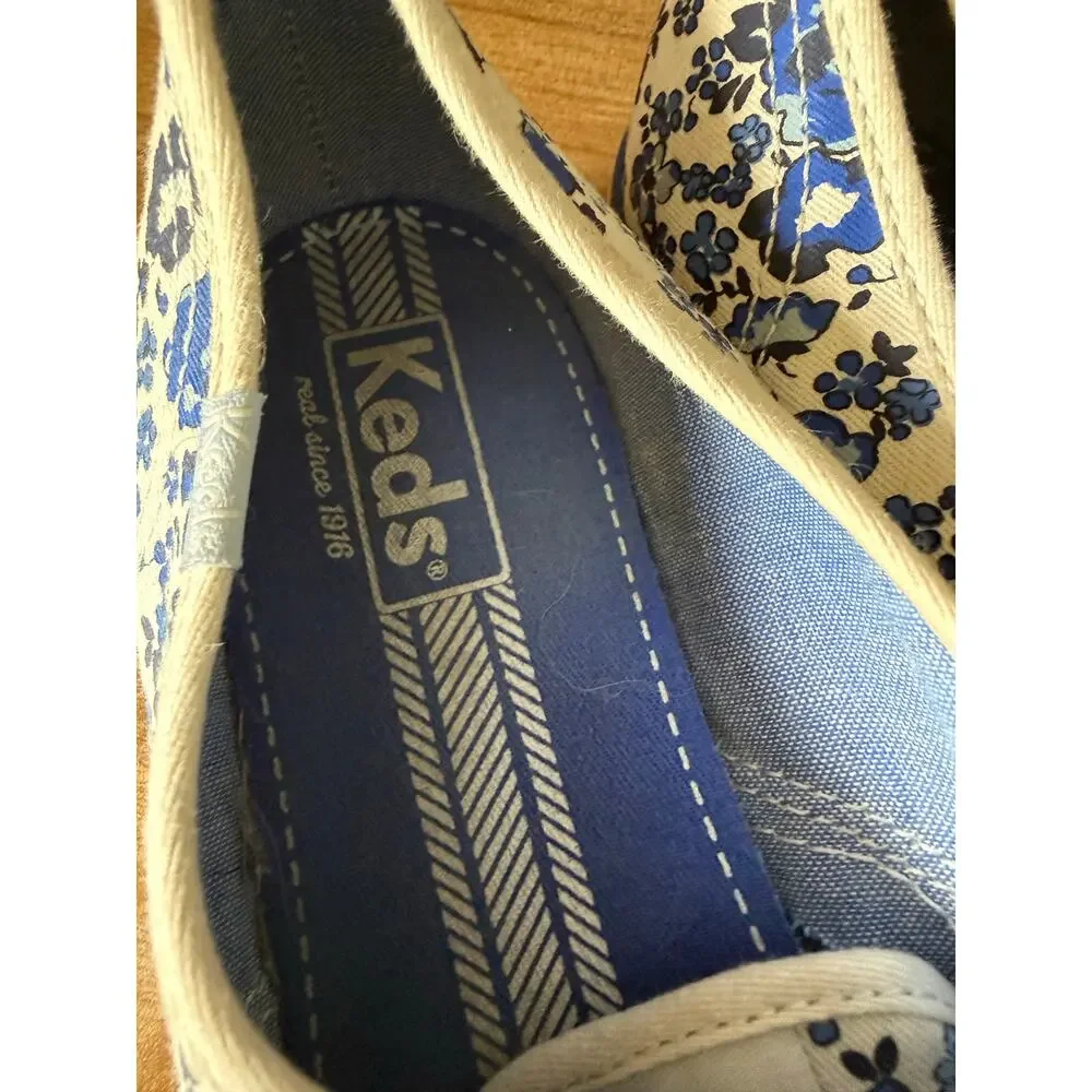 Keds Blue Floral Low Ribbon Lace Sneakers Sz. 9.5